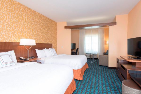 Fairfield Inn & Suites Jackson Clinton